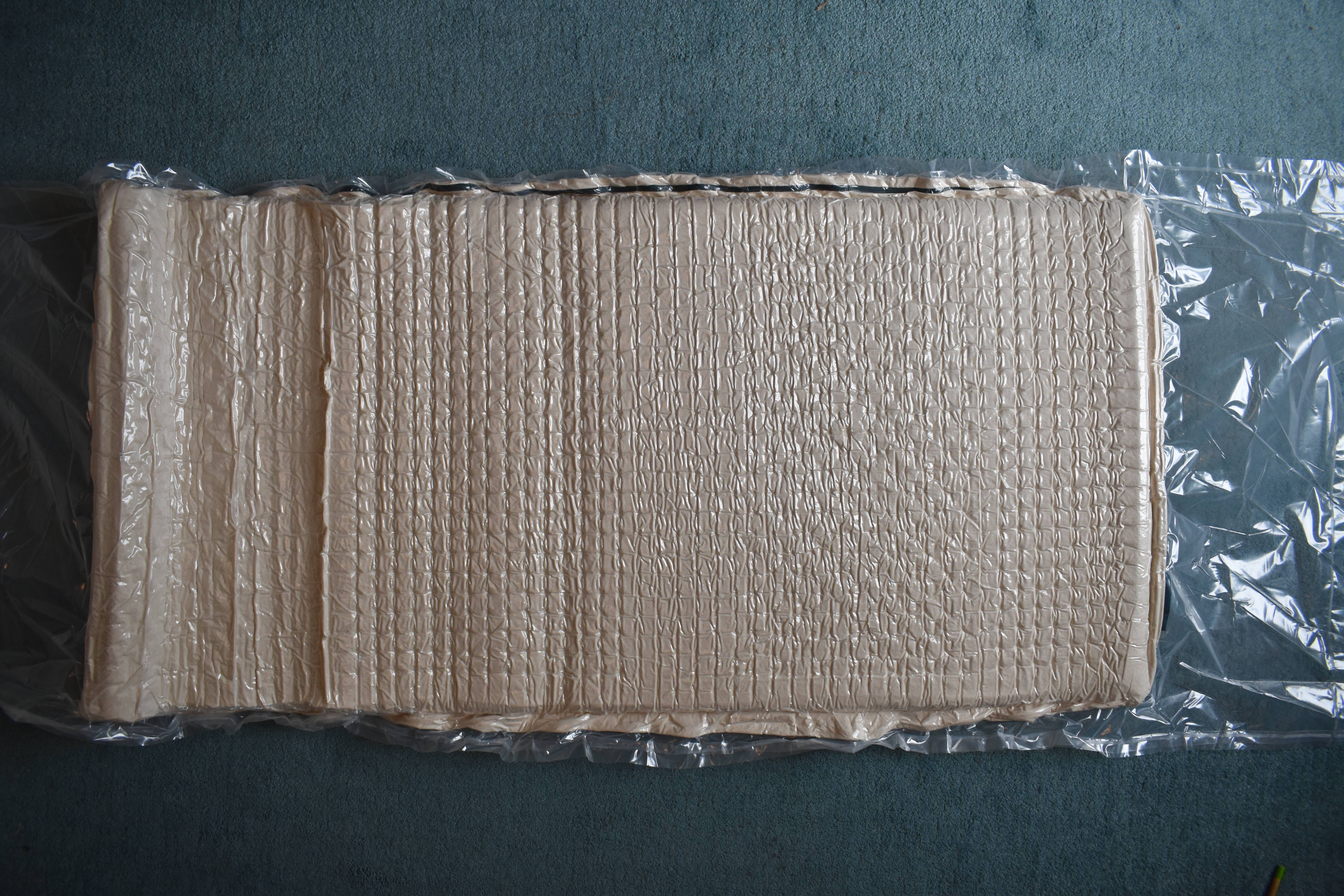 matelas kipli bebe compresse